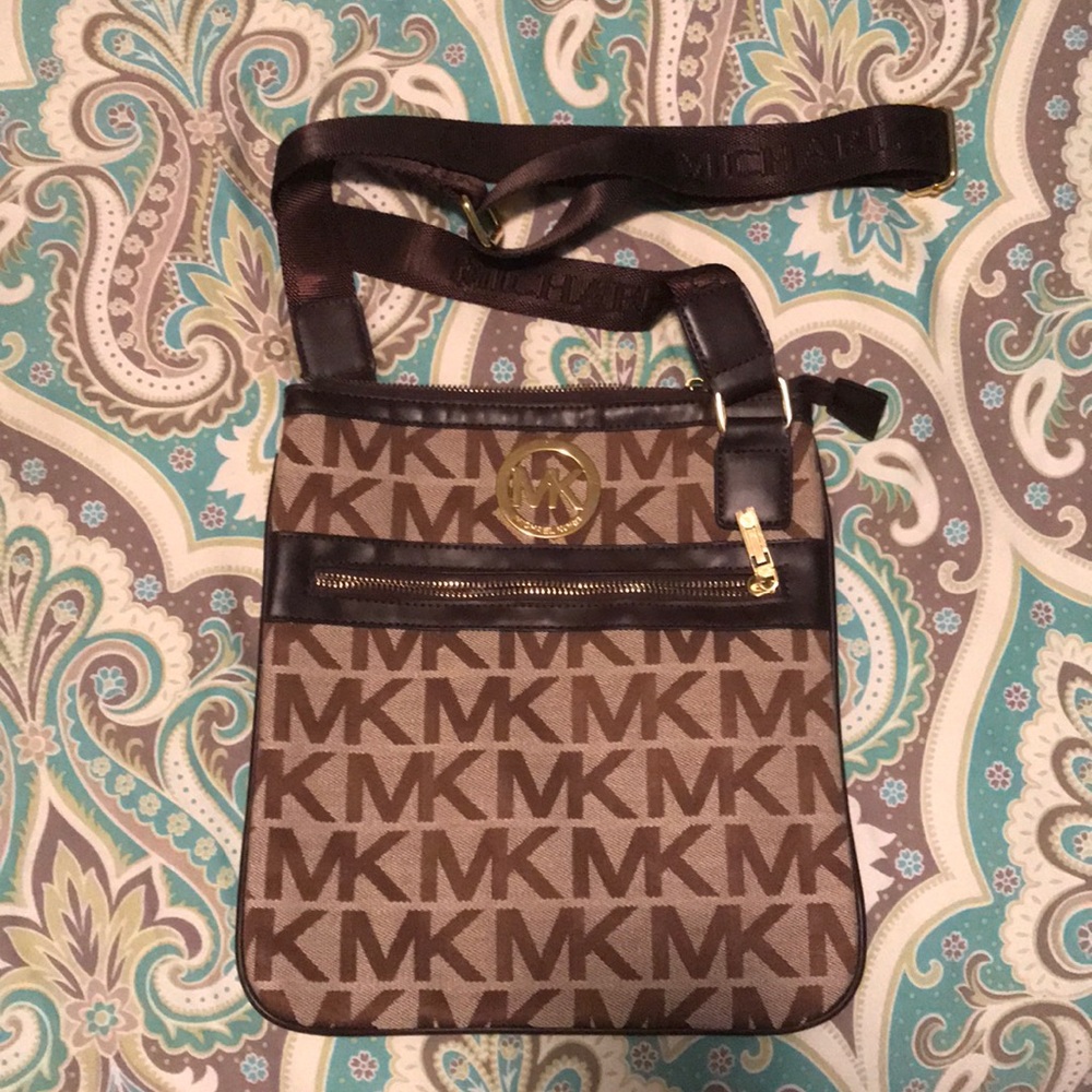 Michael Kors Cross Body